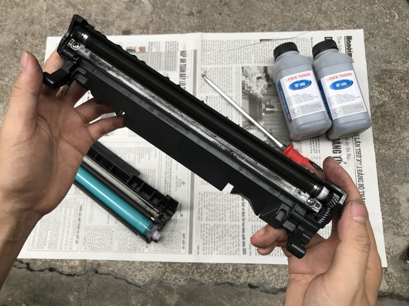 Máy Photo Bị Lem Mực Là Do Đâu? Cách Xử Lý Và Phòng Tránh Ra Sao?